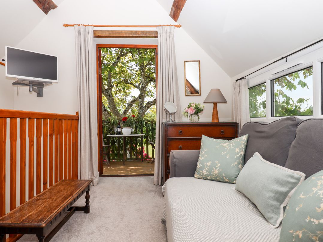 Shillings Cottage