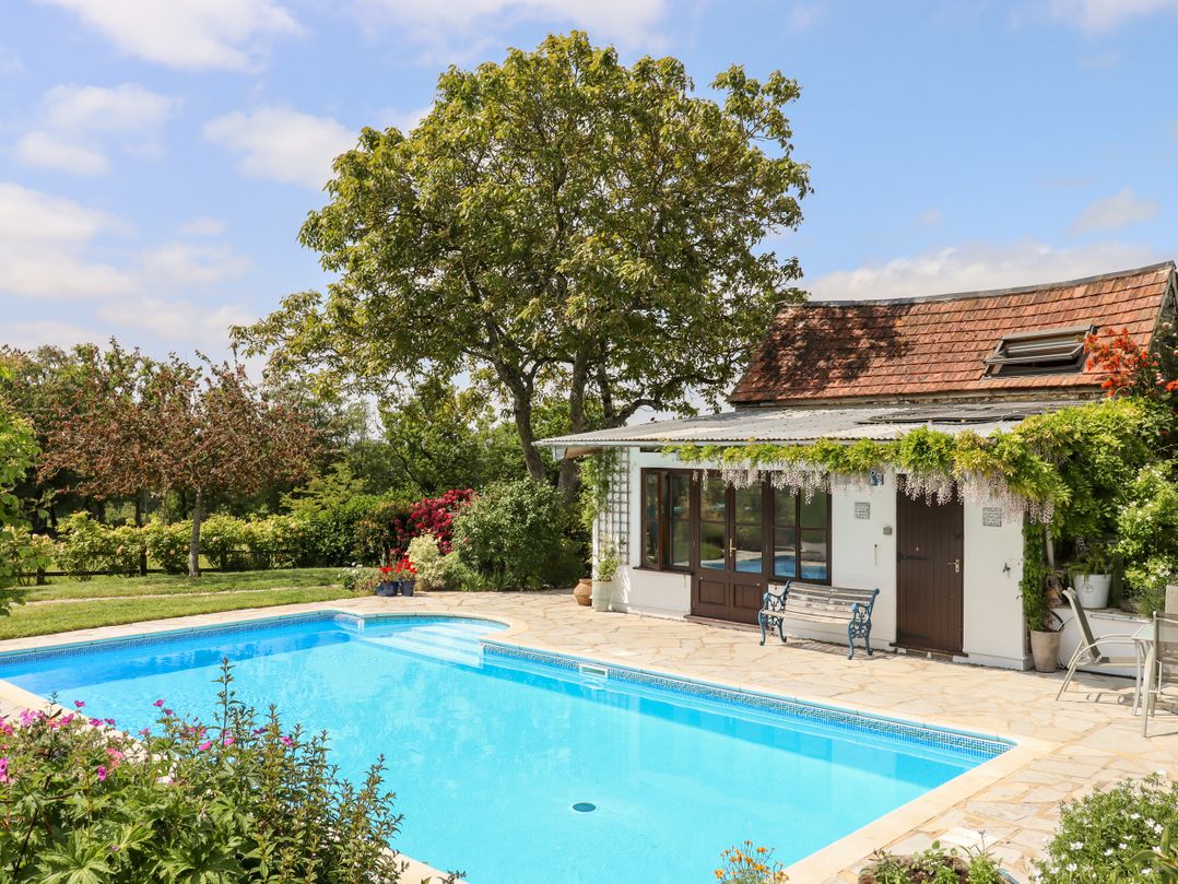 Shillings Cottage