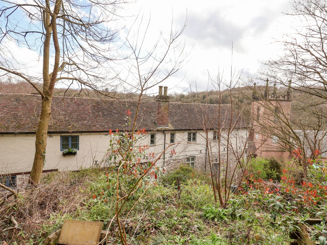 The Arms House