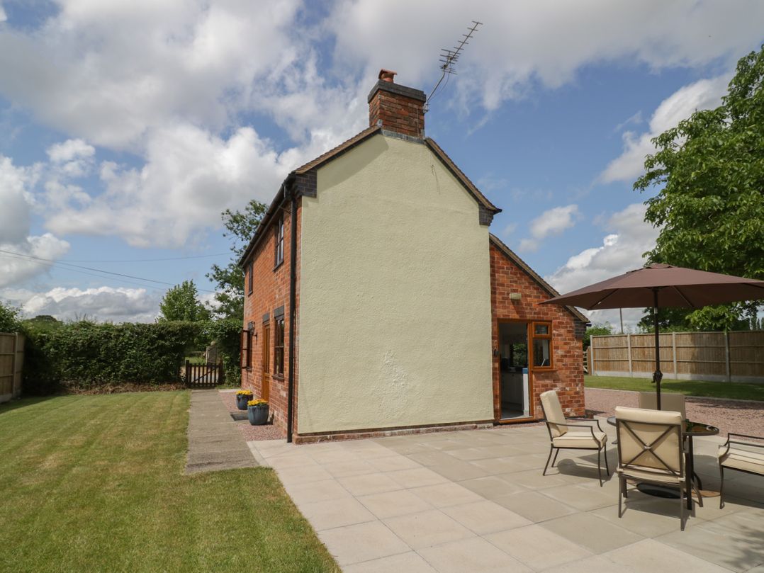 Avoine Cottage