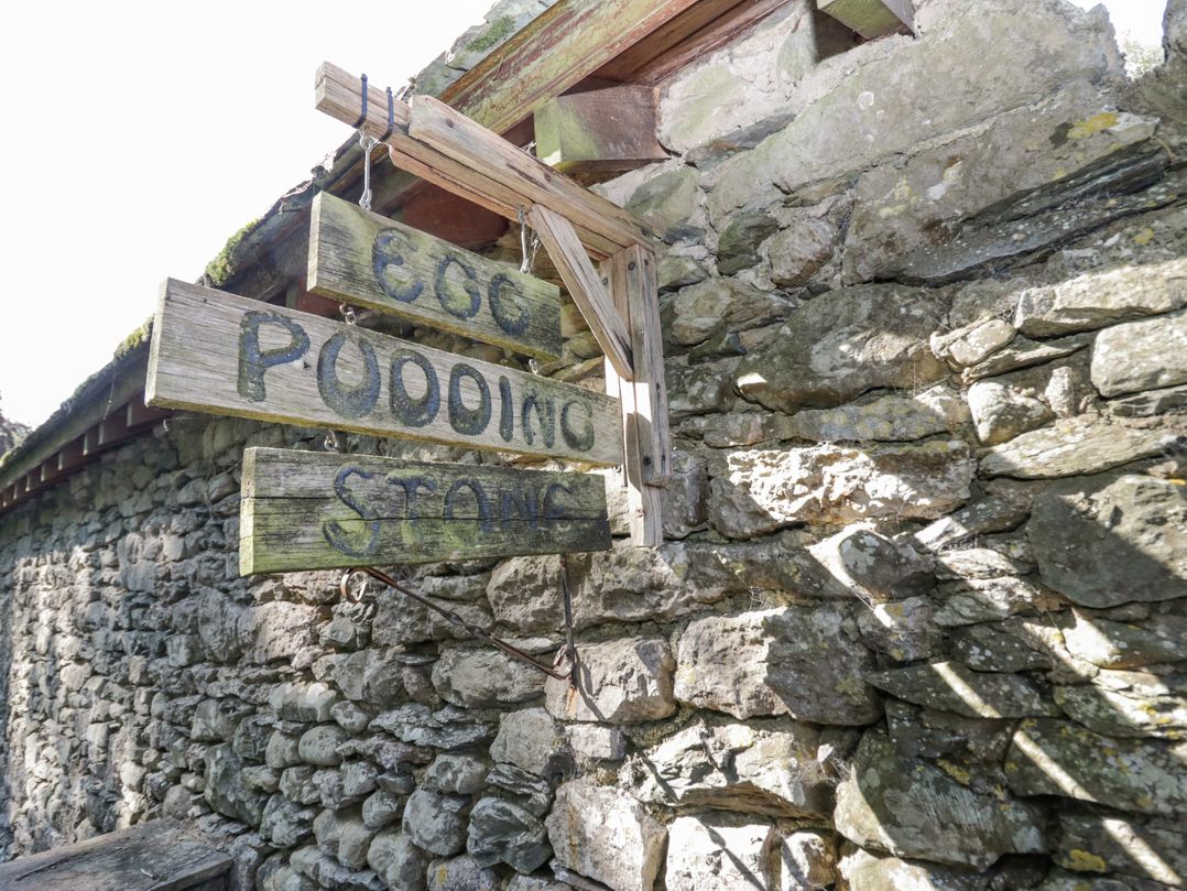 Egg Pudding Stone