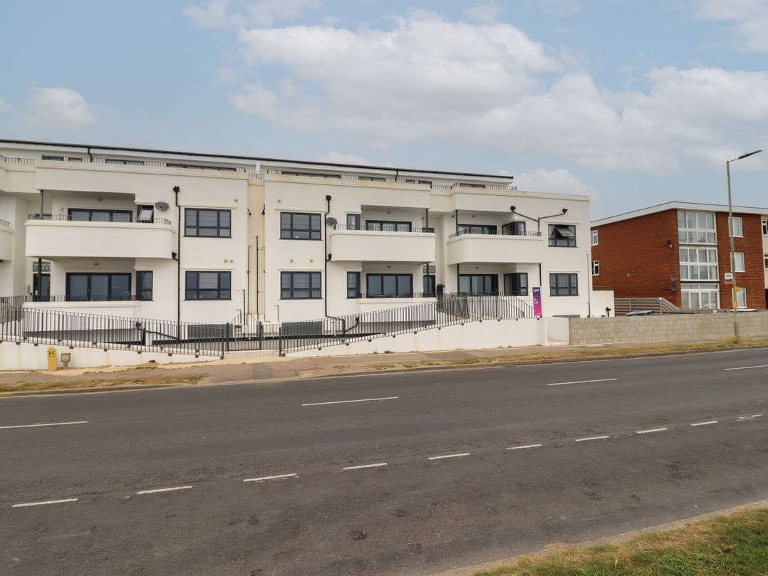 Flat 10