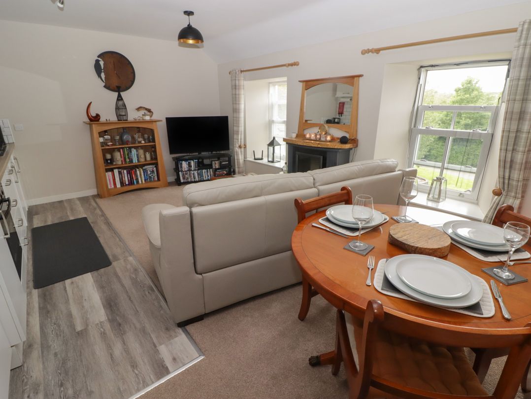 Daffodil Apartment