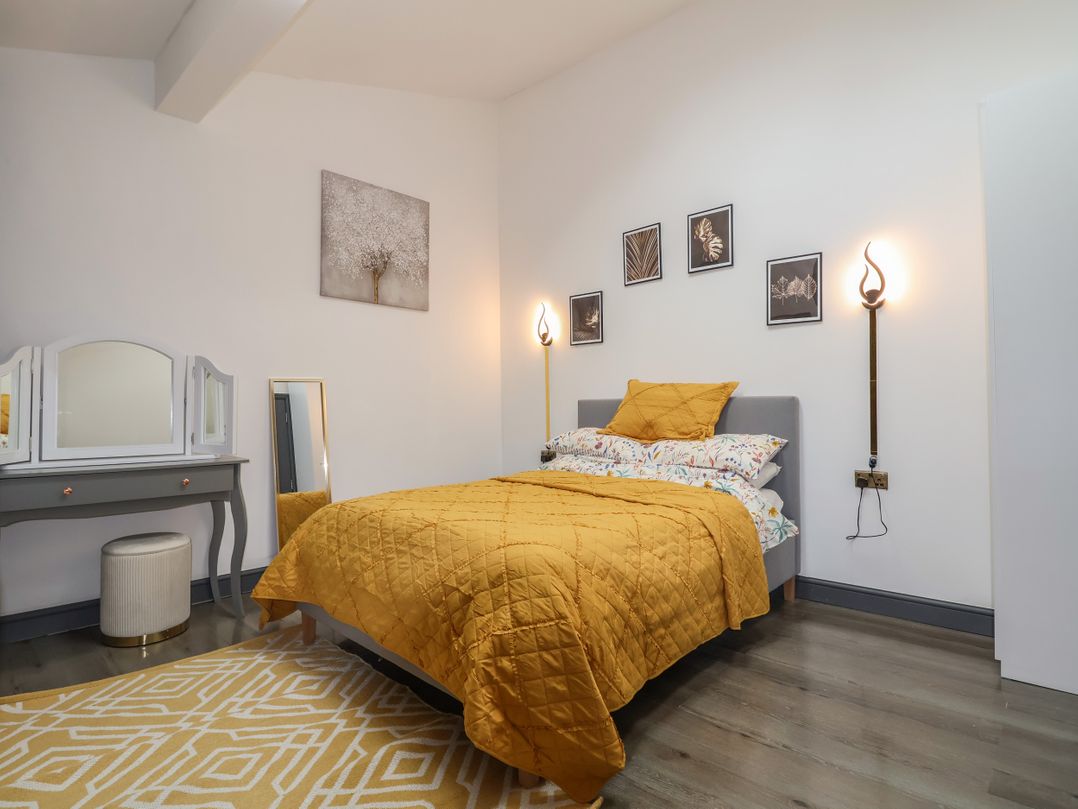 Apartment 1