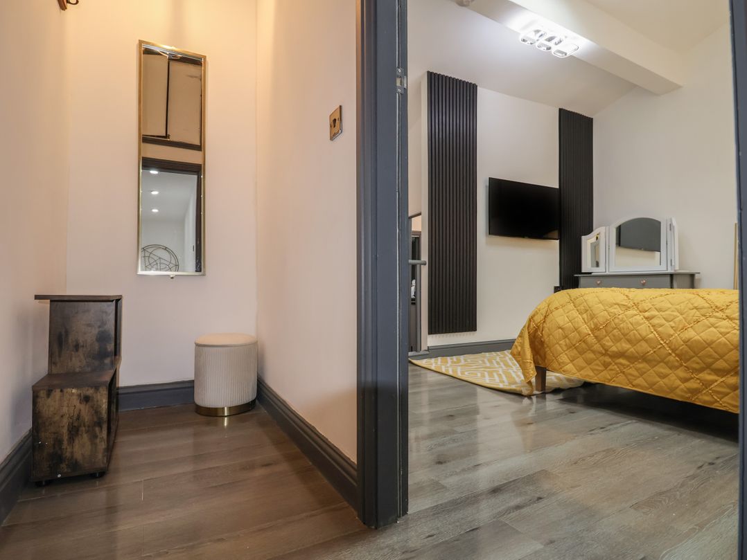 Apartment 1