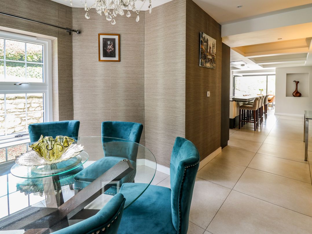 Glamorgan House
