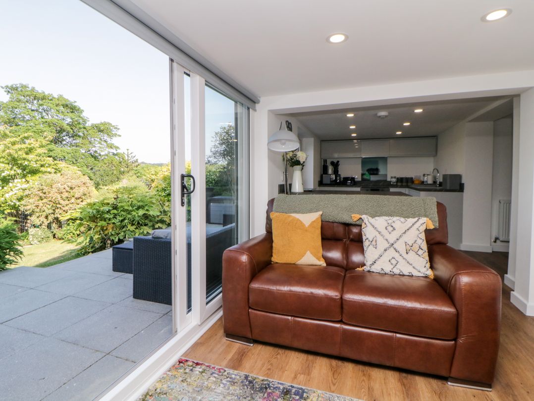 Riverview @ 1 Brunel View