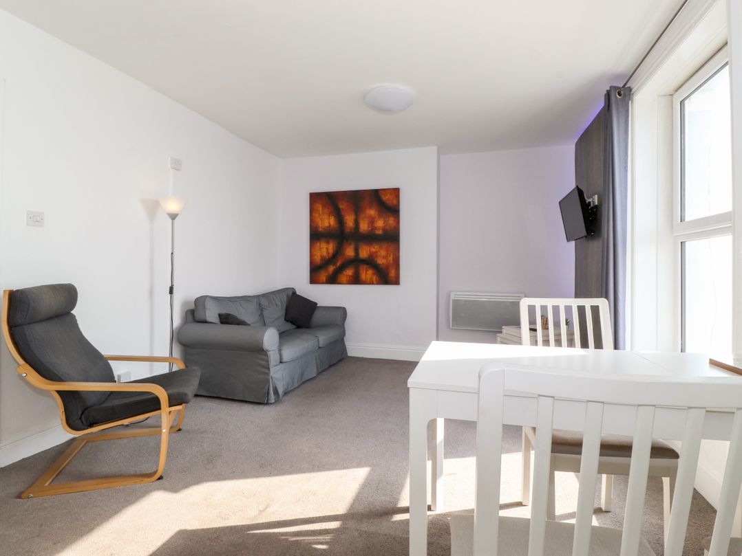 Apartment 9 Beaconsfield House