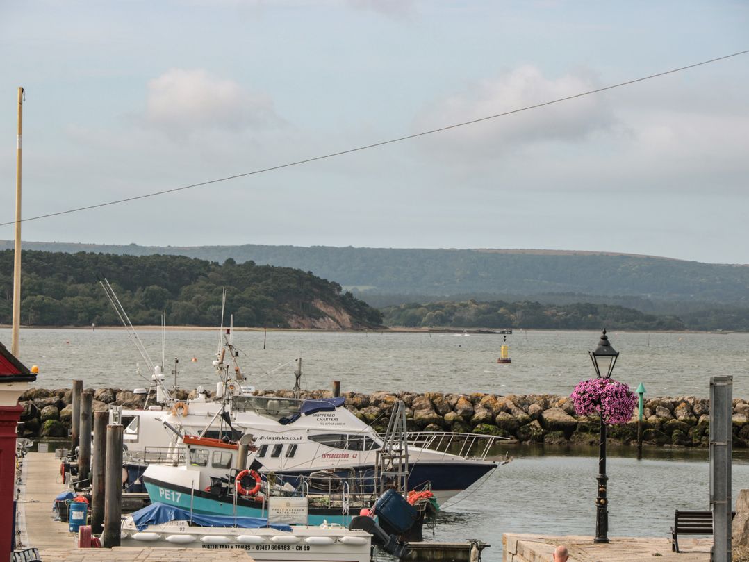Quay Cottage - Sea View