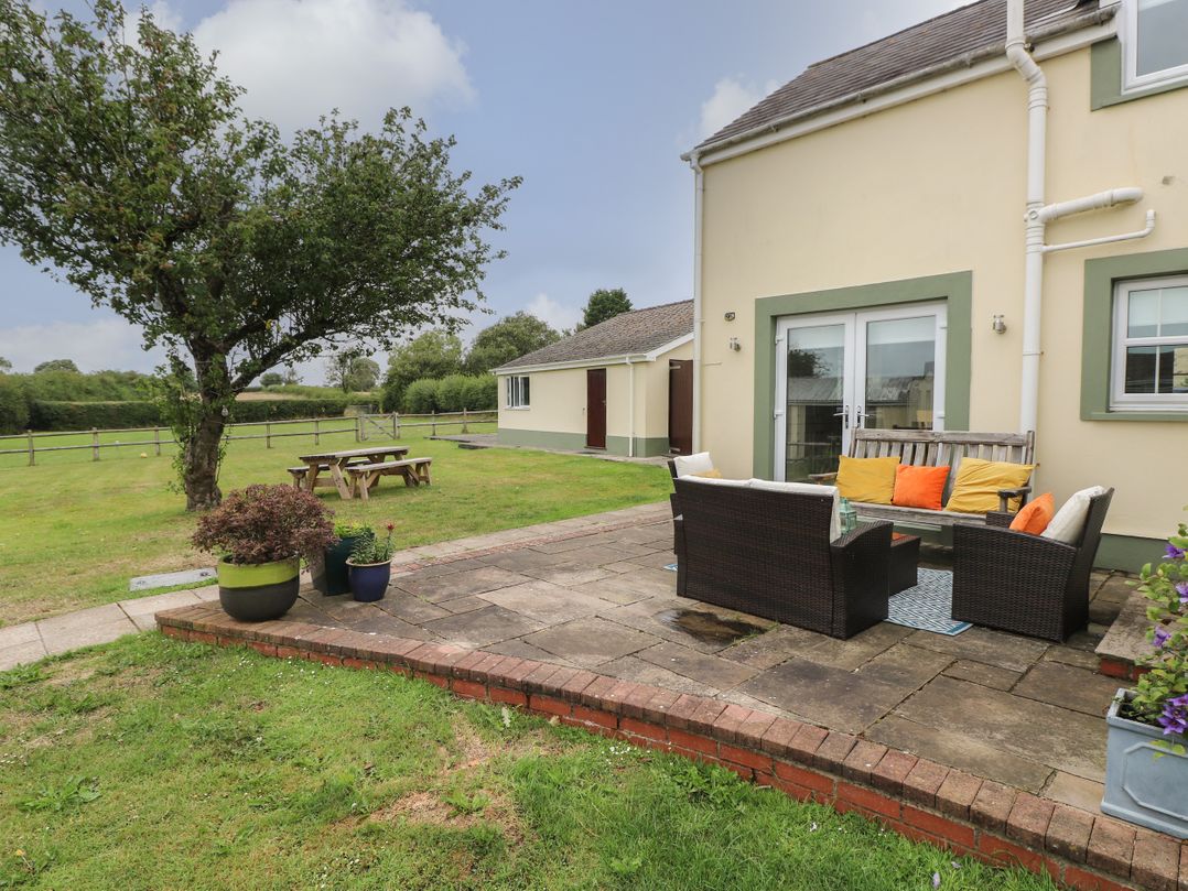 Crossways Cottage