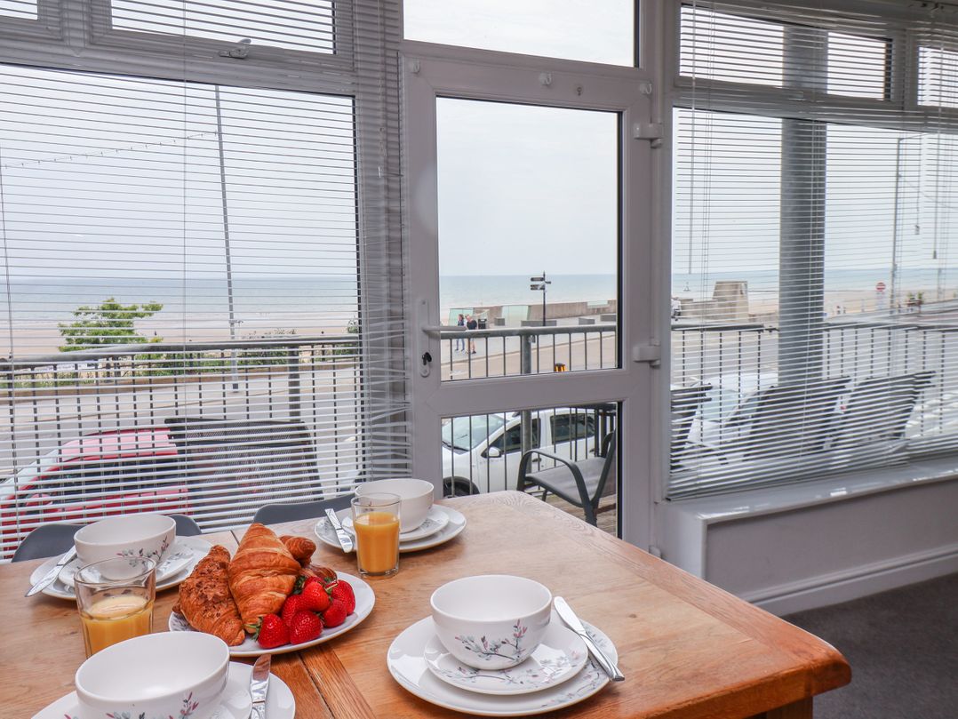 Ocean View 4 @52