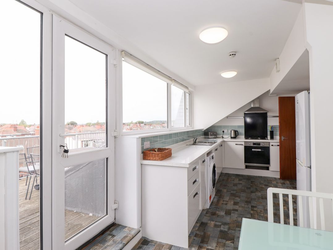 Ocean View 9 @52
