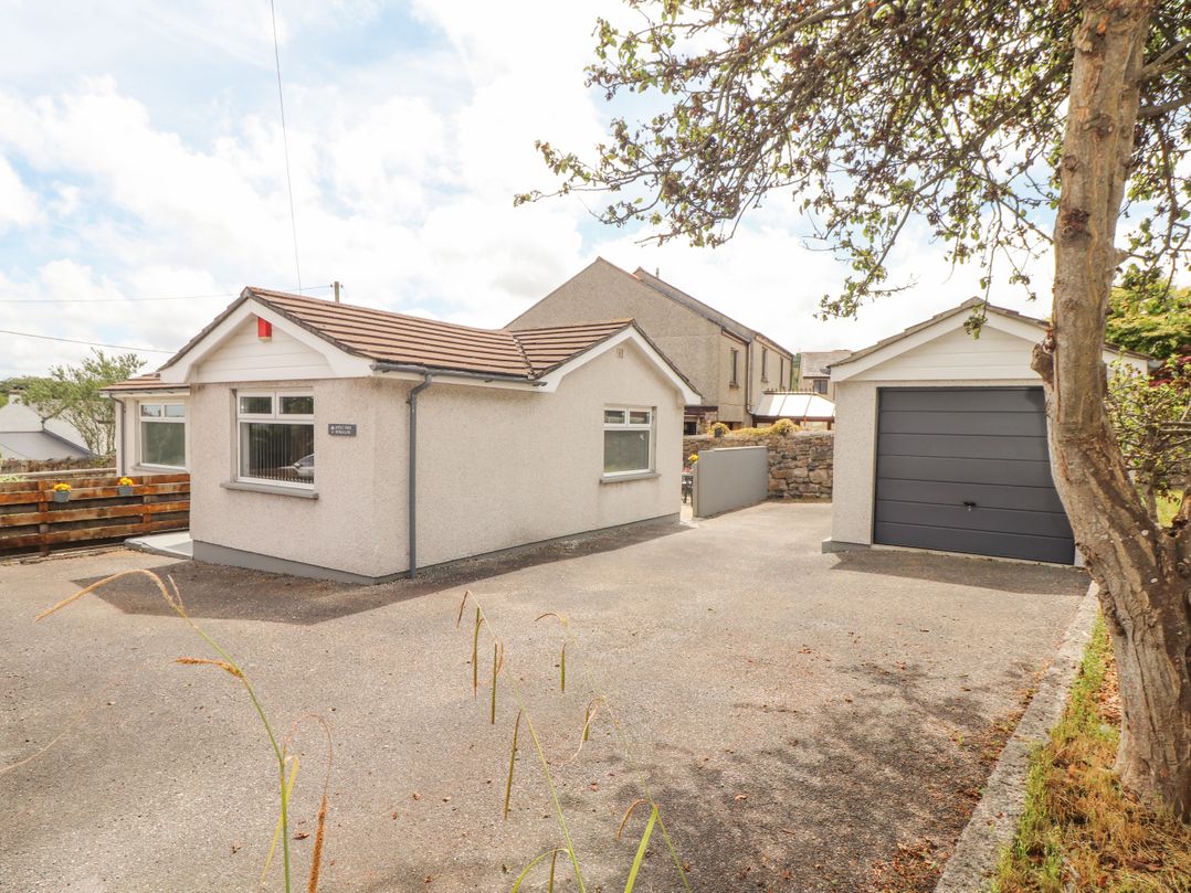 Apple Tree Bungalow