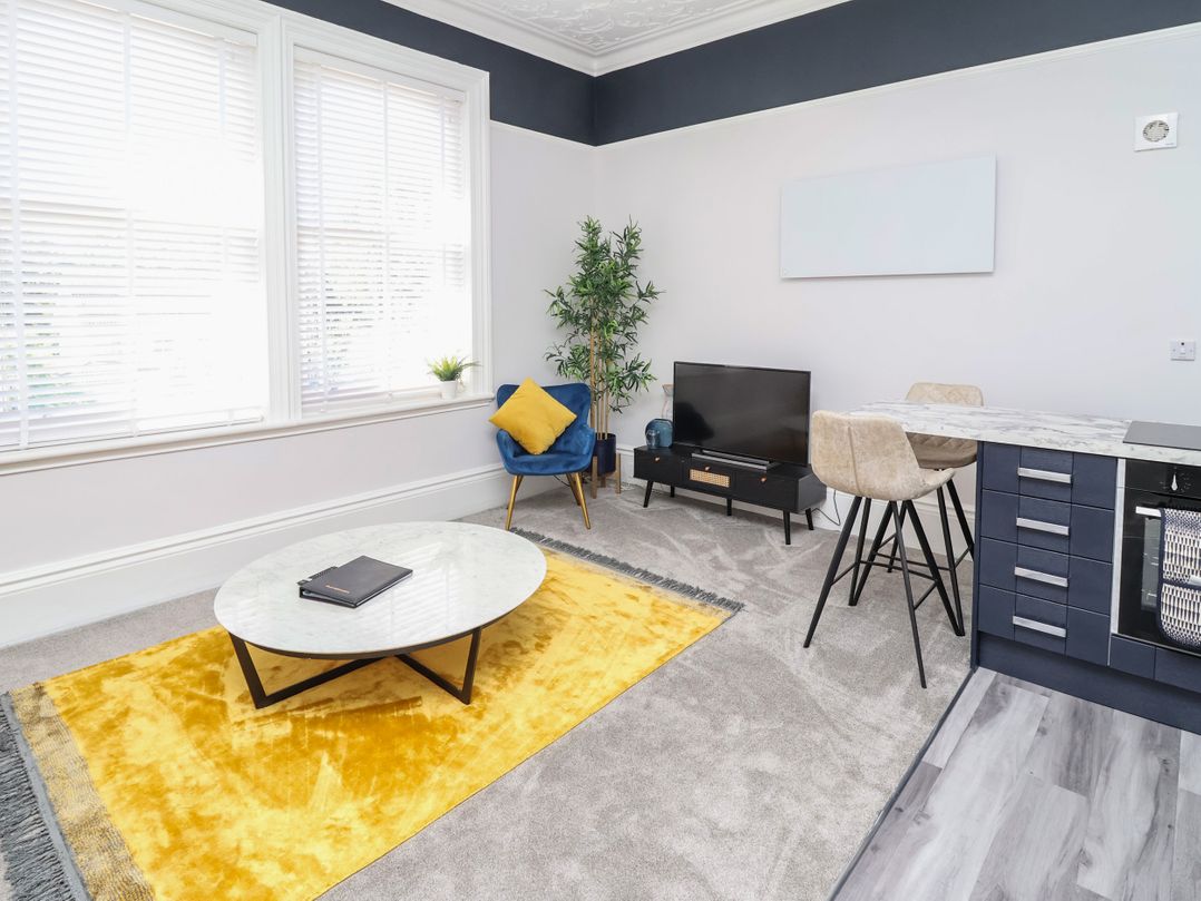 Apartment 4