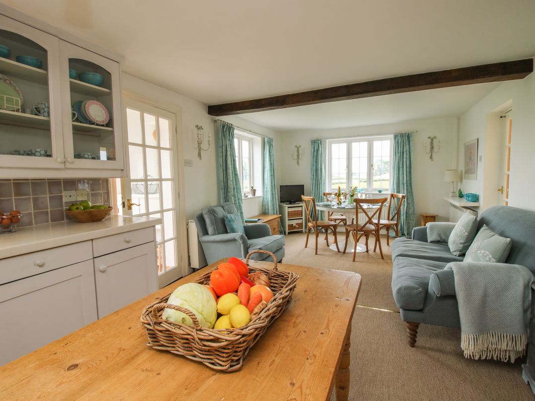 Lower Woodend Cottage