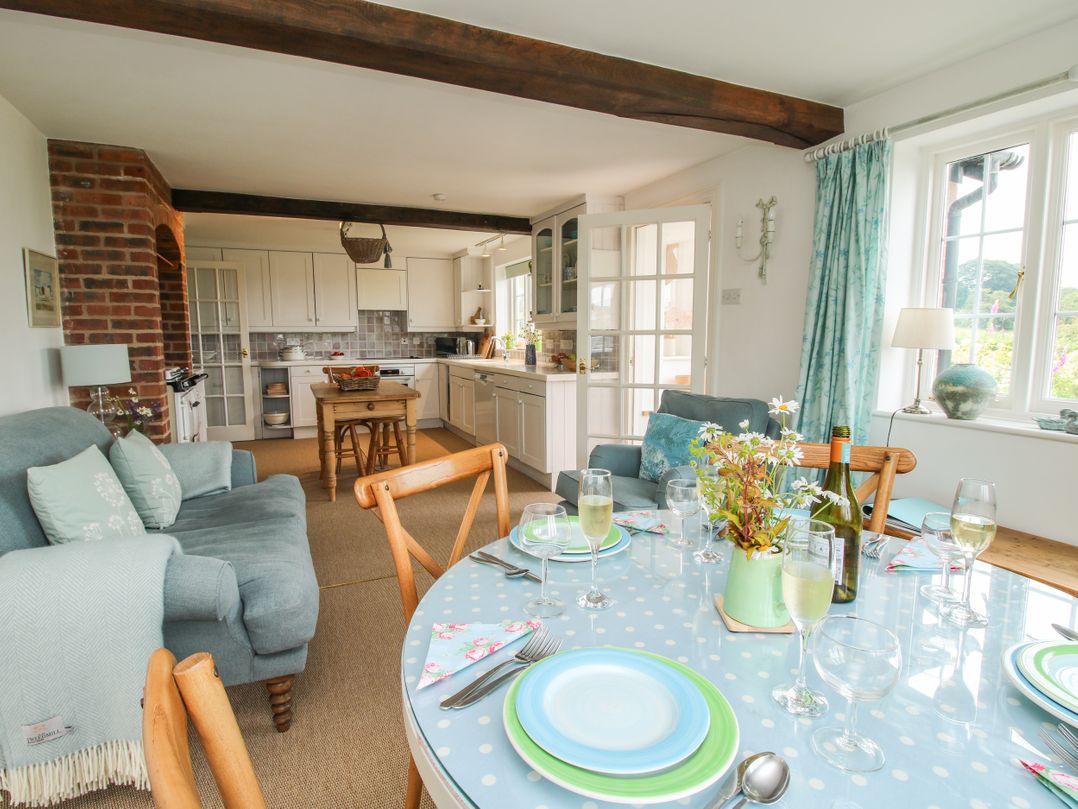 Lower Woodend Cottage