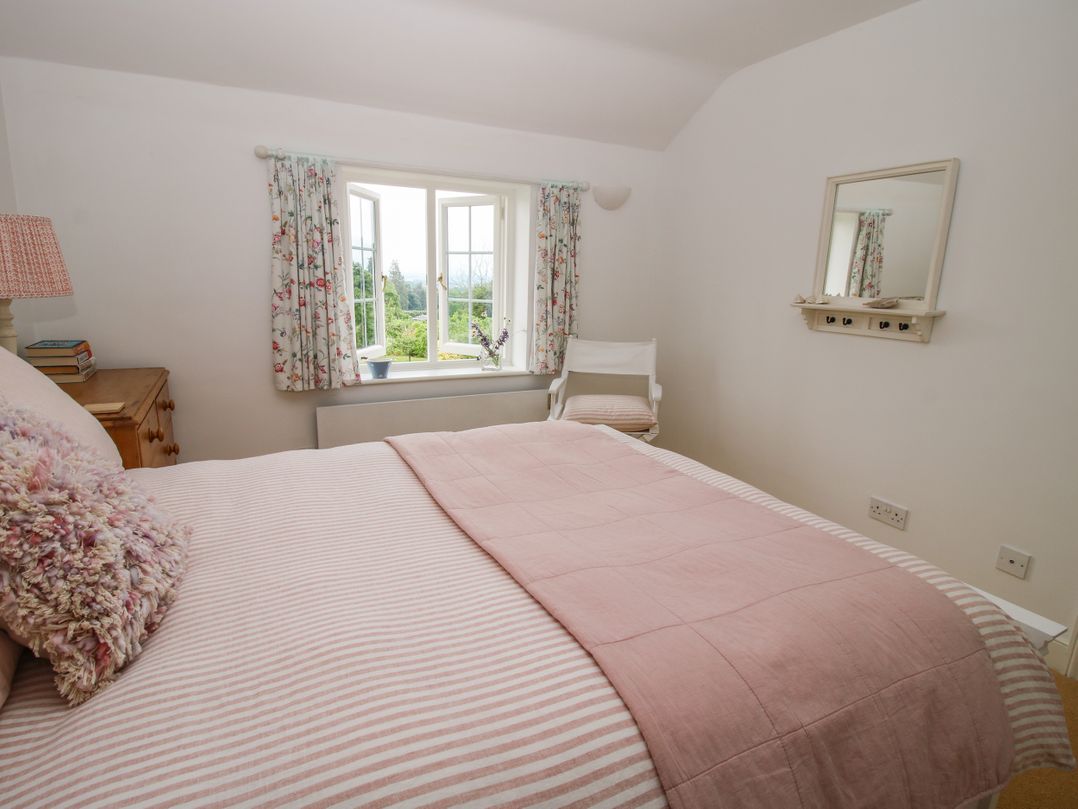 Lower Woodend Cottage