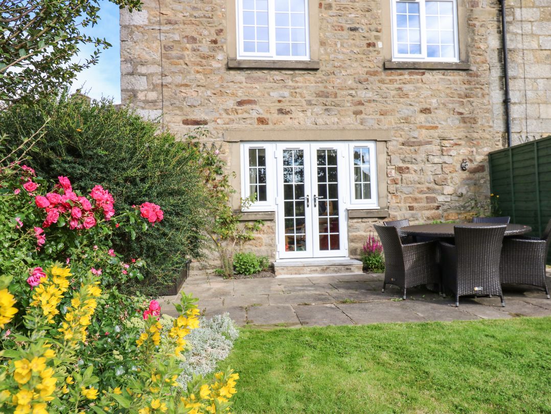 T'Other End Arkle Town House