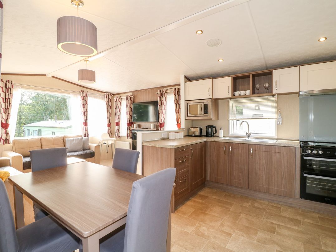 22 Washbrook Way - Ashbourne Heights