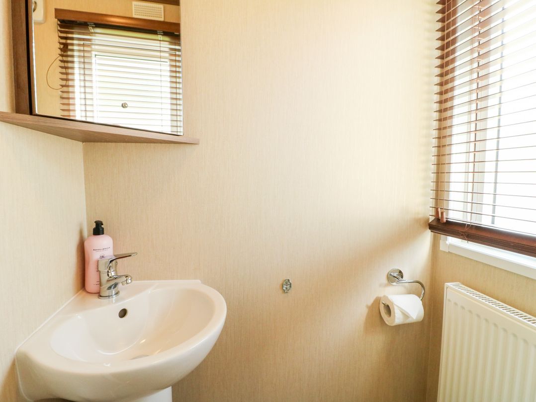 22 Washbrook Way - Ashbourne Heights