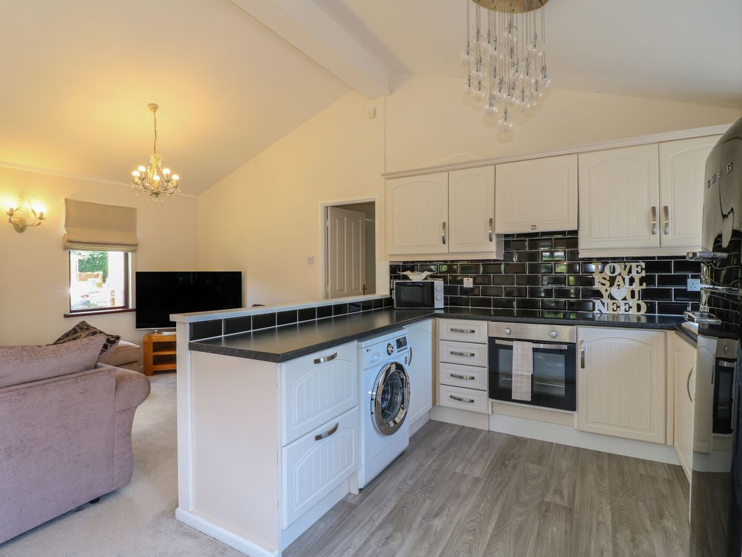 27 Brocklehurst