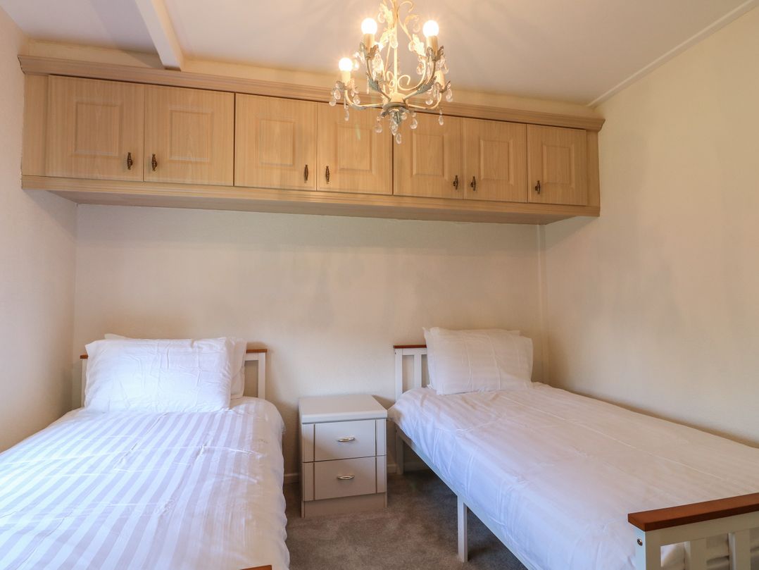 27 Brocklehurst