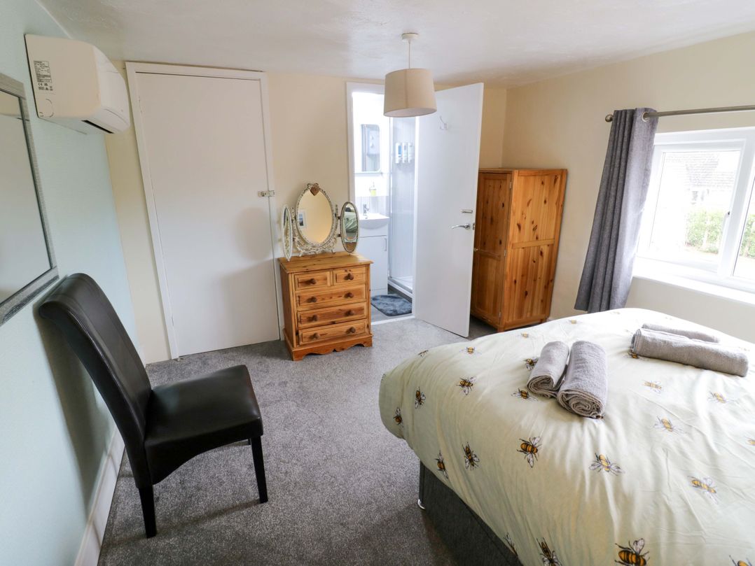 Cosy Cottage in Harvington