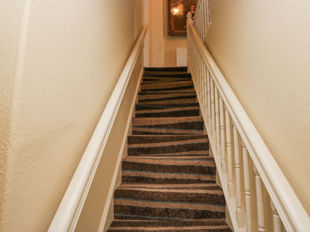 14 Castle Garth