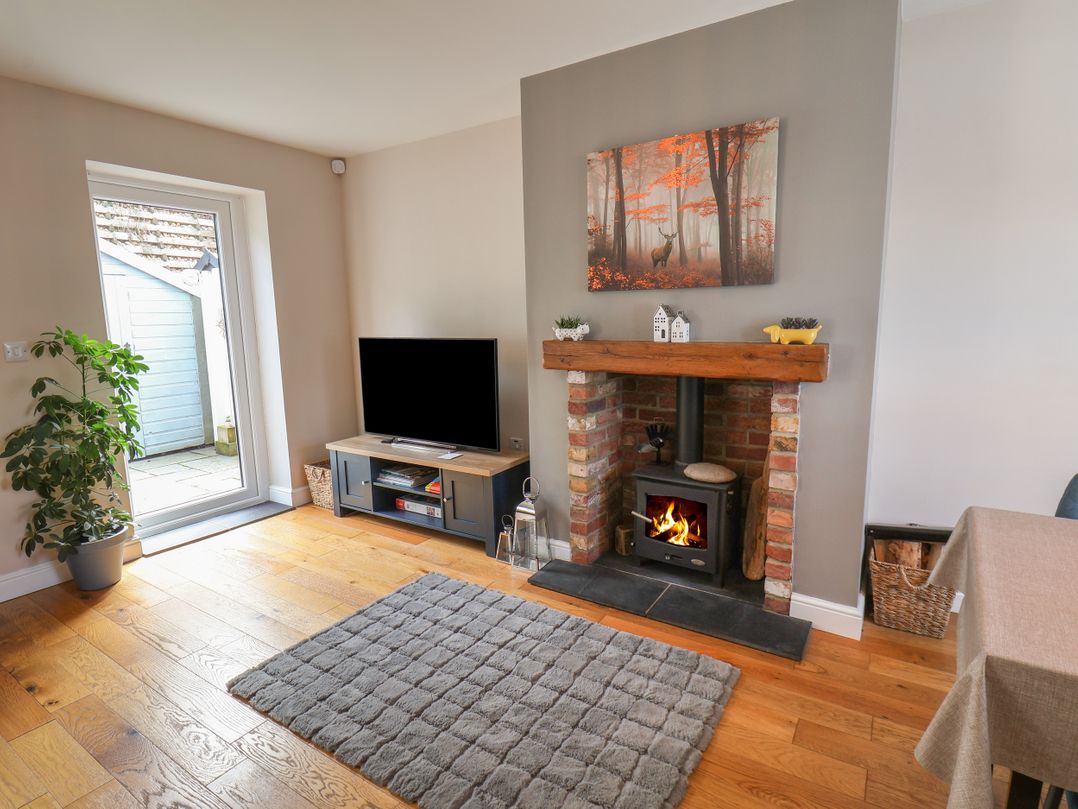 10 Beacon Hill