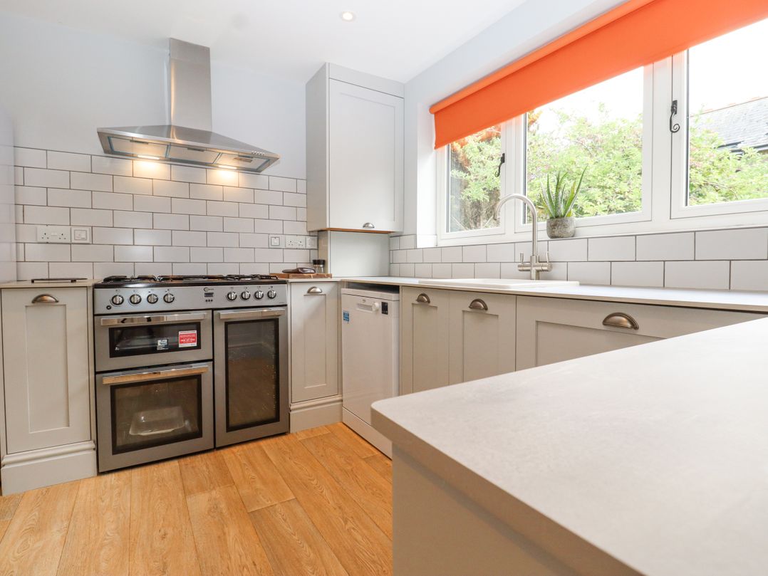 24 Elm Grove