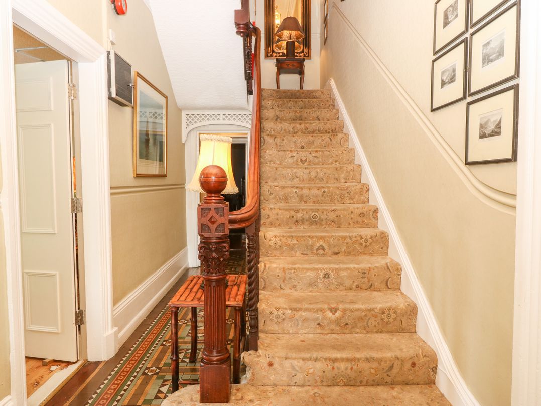 Meifod Country House