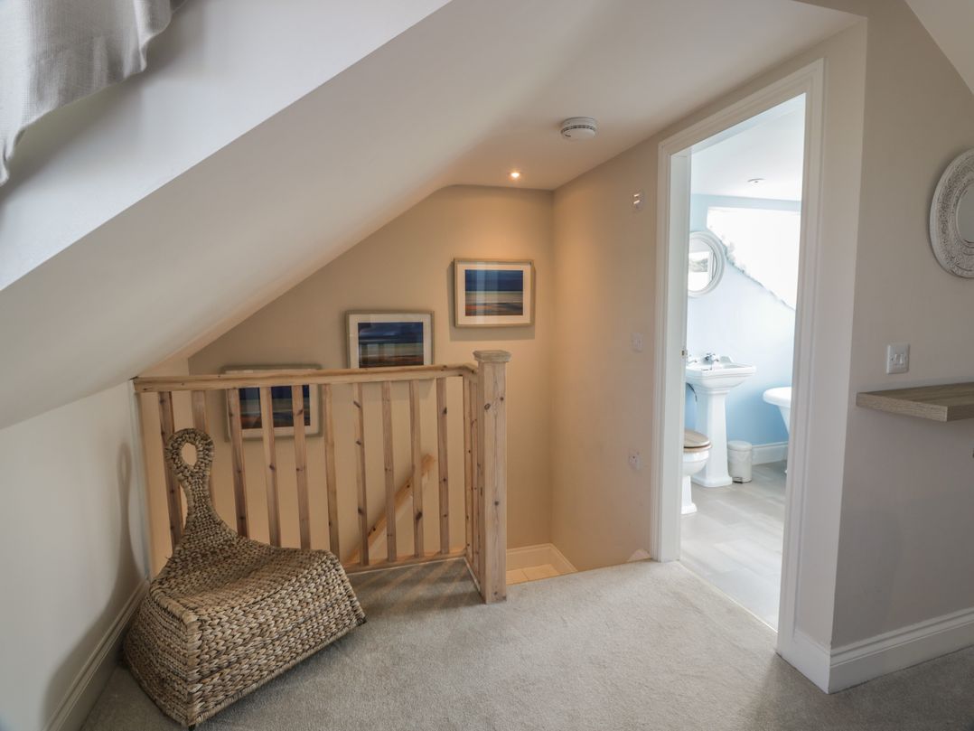 Beachcomber's Cottage