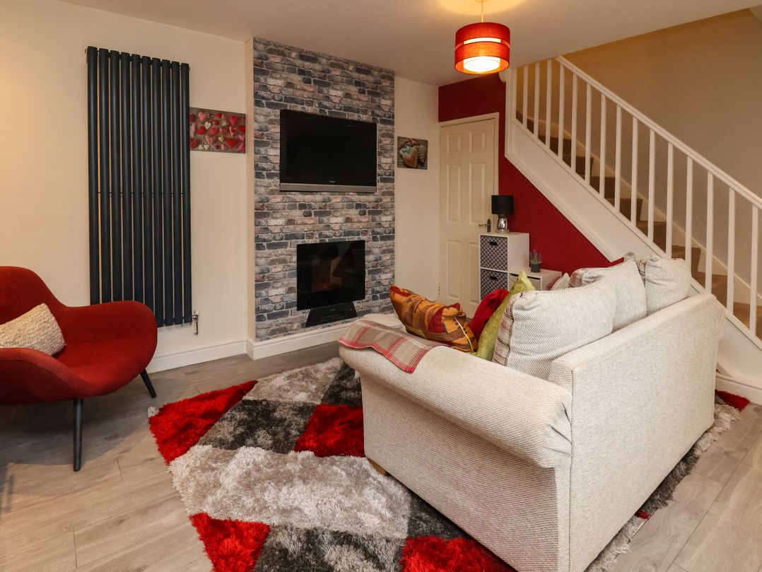 2 Stoneleigh Cottage