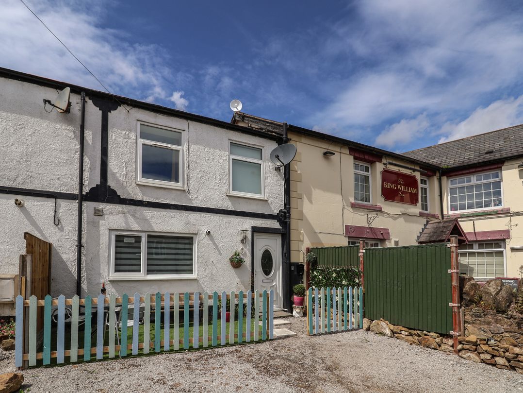 2 Stoneleigh Cottage