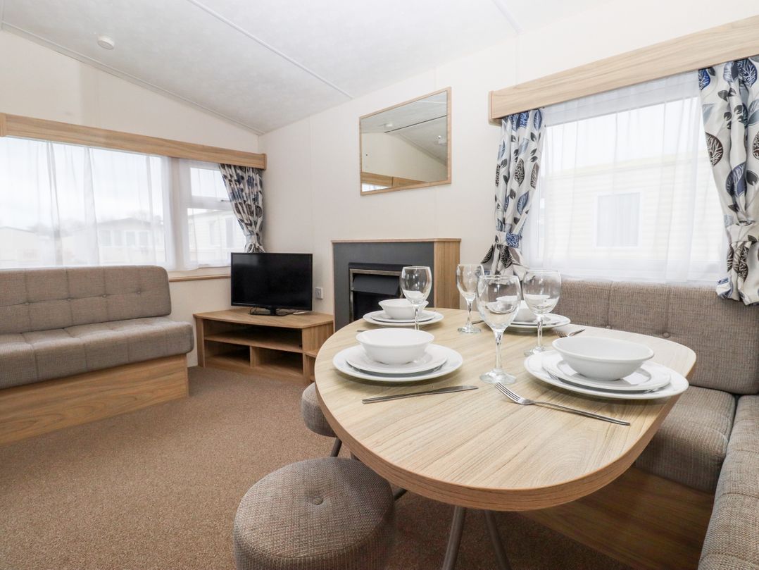 24 Winchelsea Sands Holiday Park