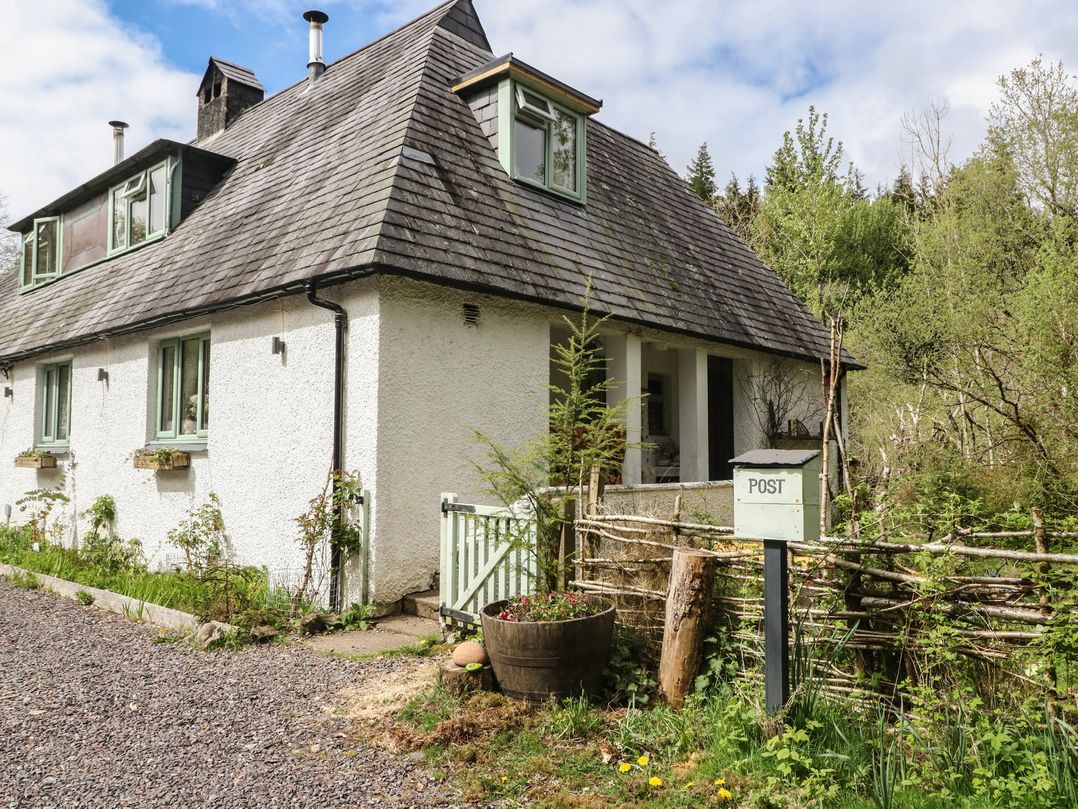 The Cottage In The Woods