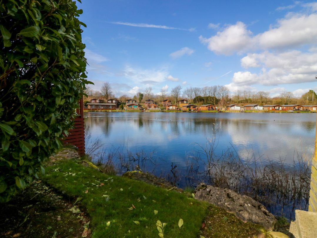 Lakeside 20