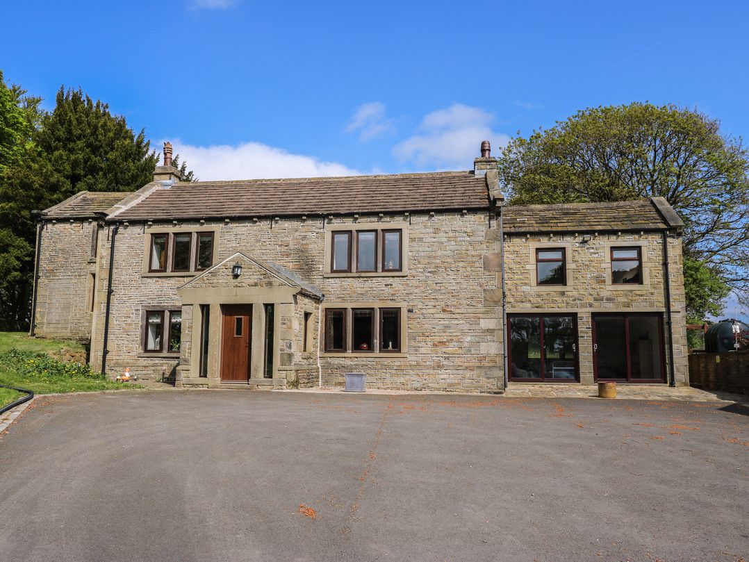 Stagwood House