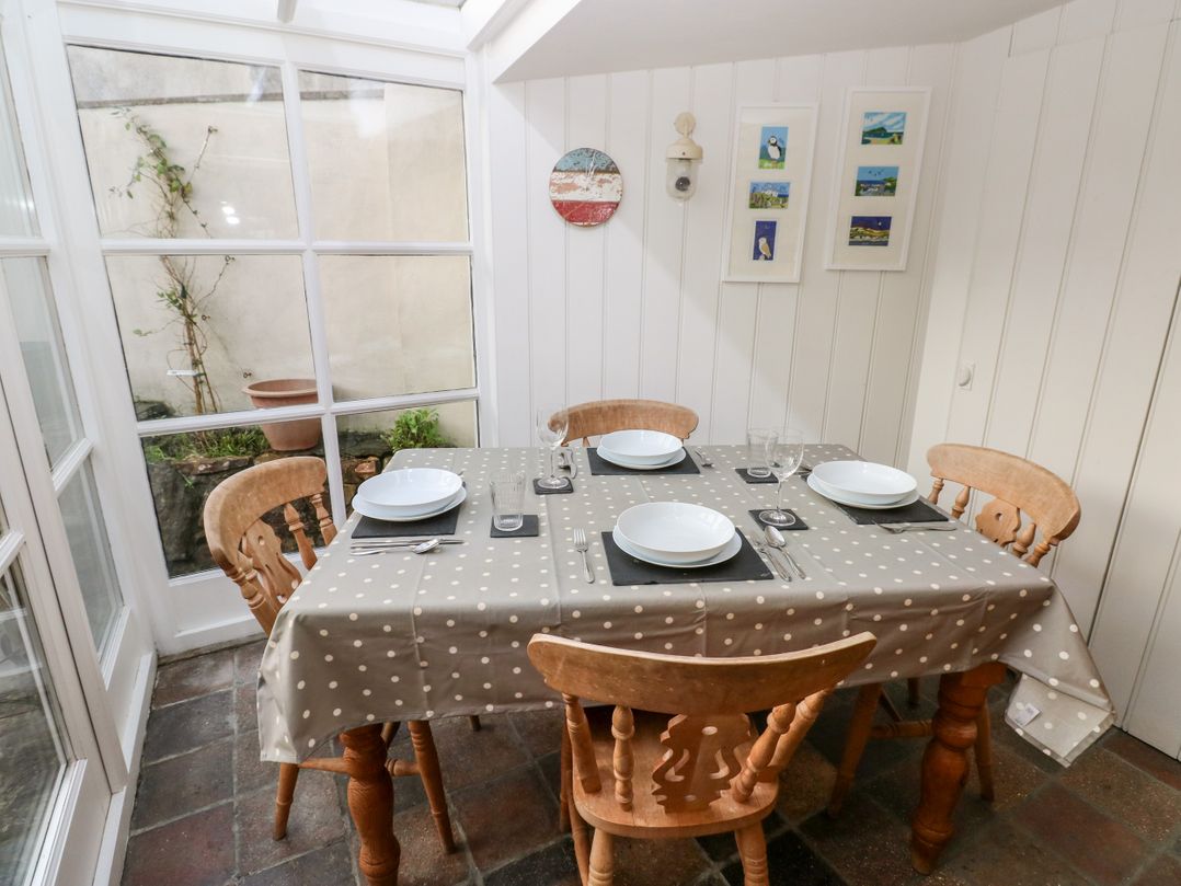 Brynhenllan Cottage