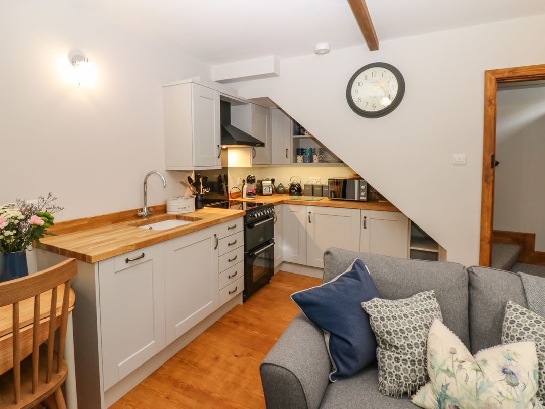 Larl Cottage