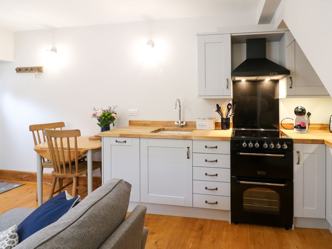 Larl Cottage