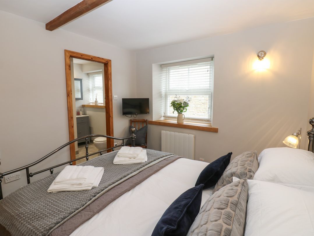 Larl Cottage