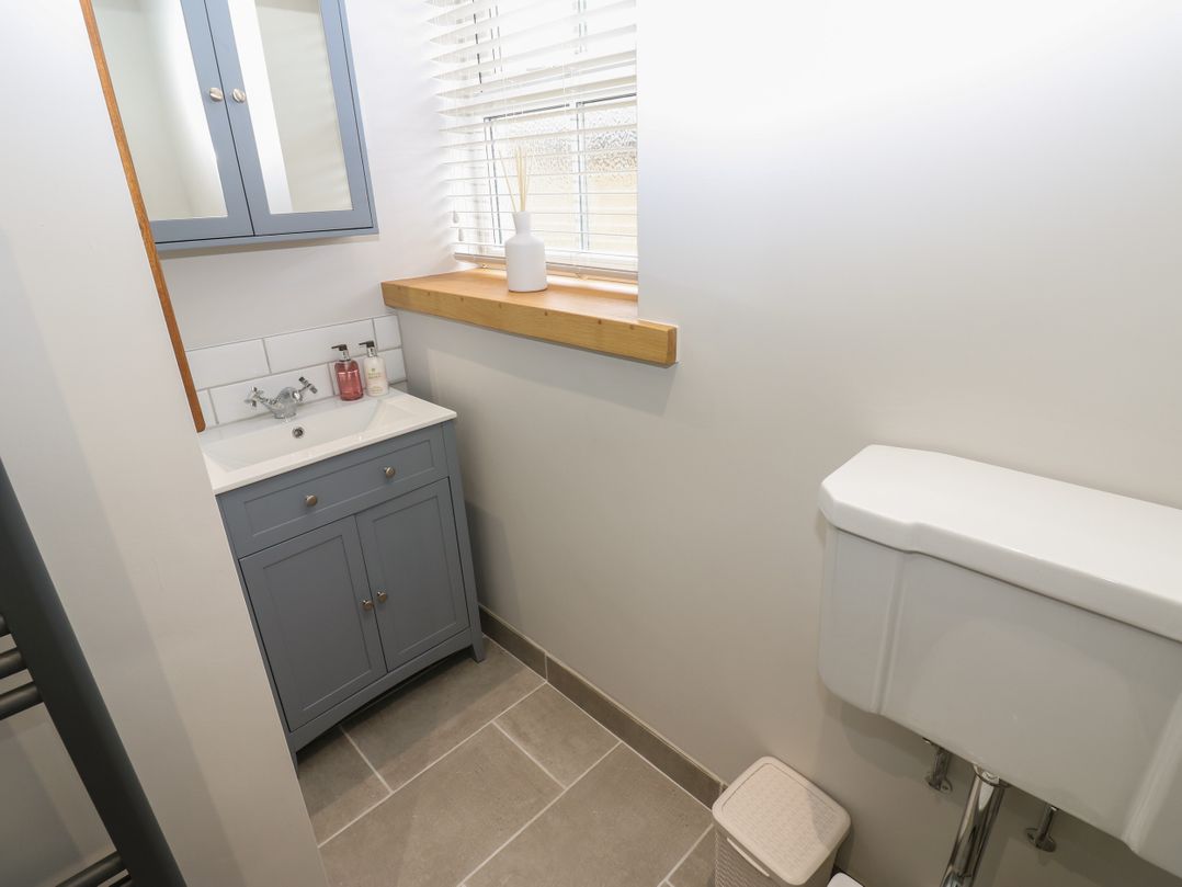 Larl Cottage