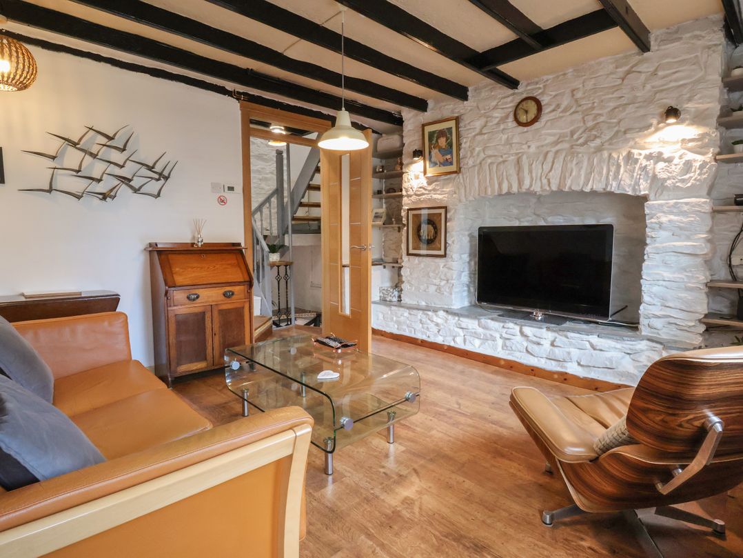 3 Abergele Terrace