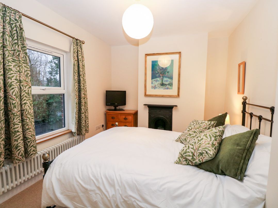 6 Melinda Cottage