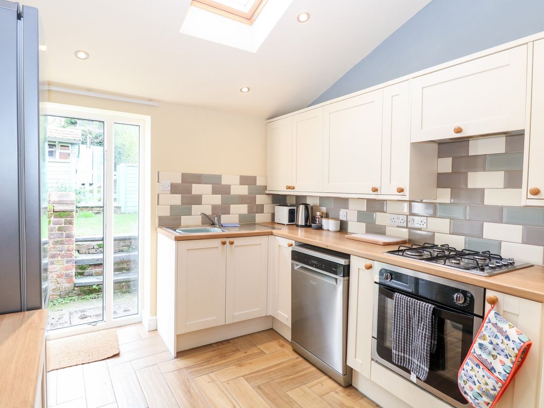 6 Melinda Cottage