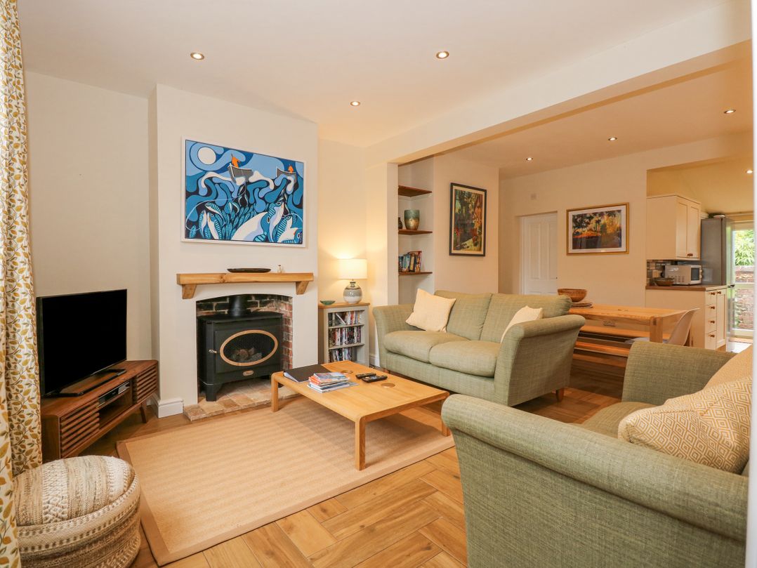 6 Melinda Cottage