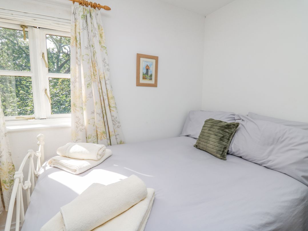The Coach House at Plas Dolguog