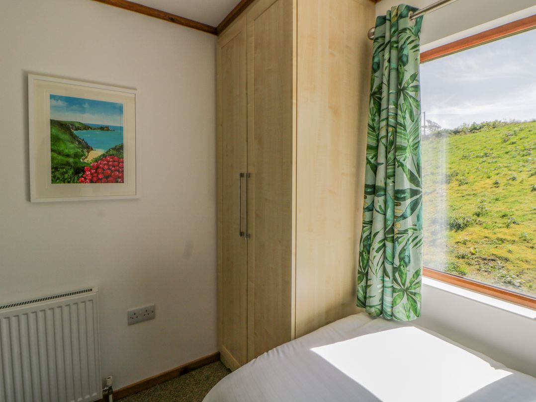 Three Views Lodge
