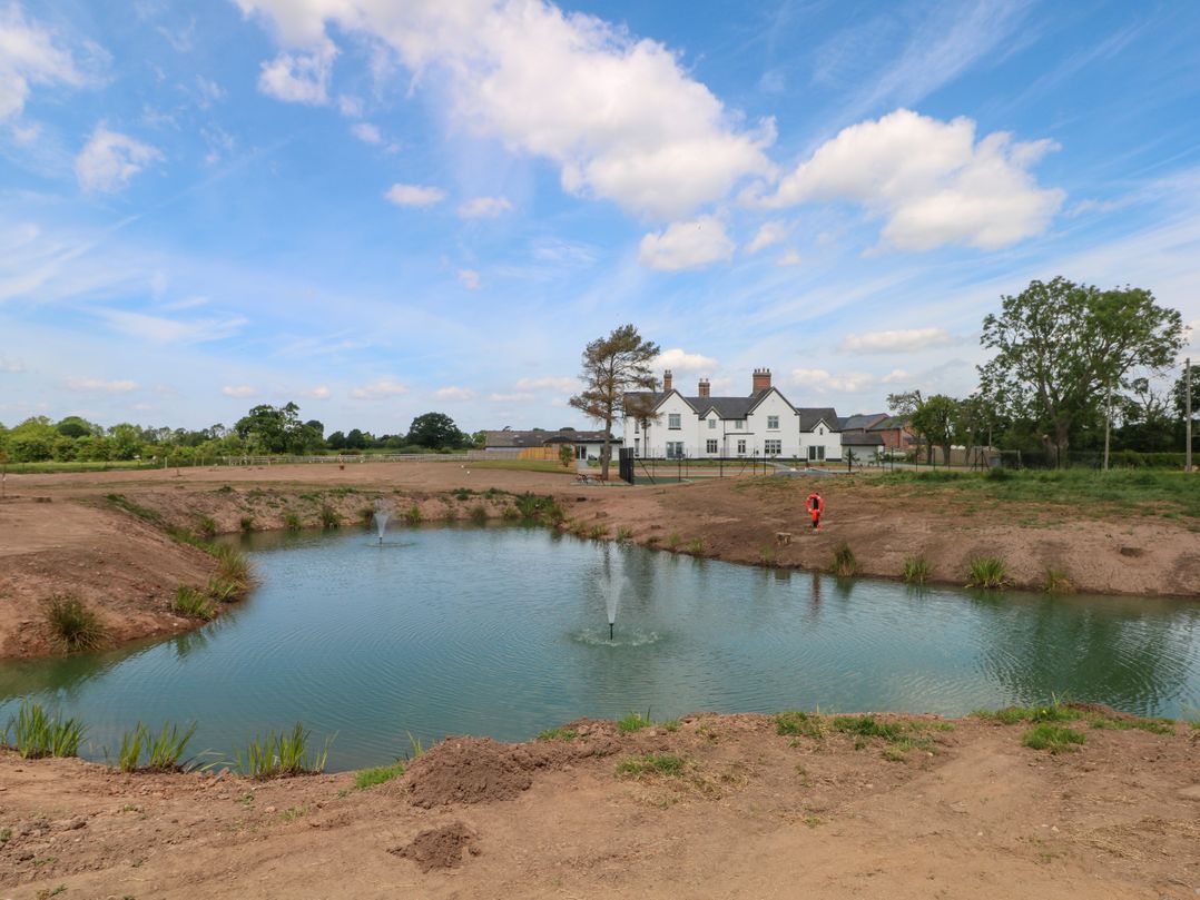 Meadow View Manor And Spa